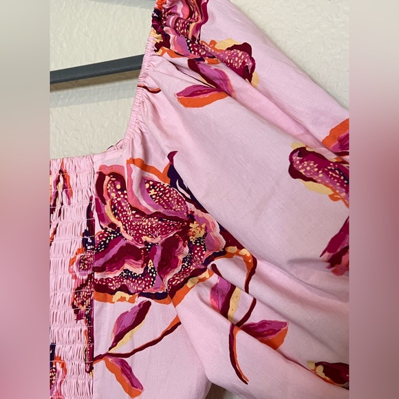 Eloquii Elements Women's Plus Size Smocked Cropped Top with Puff Sleeves Pink - Picture 9 of 9